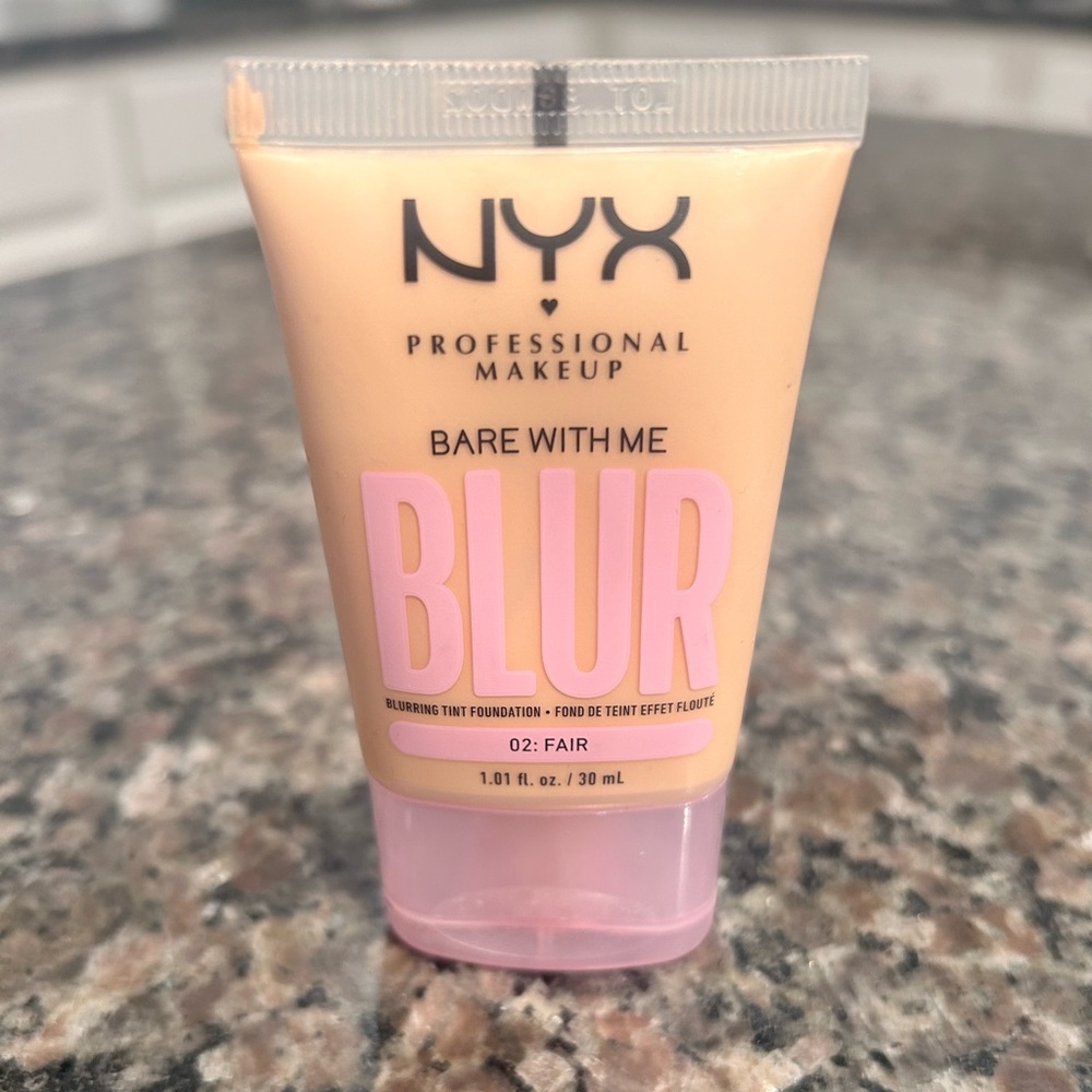 NYX BLUR Never opened 02 FAIR